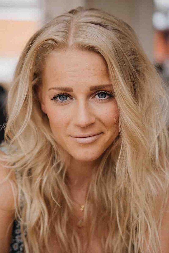 sm_Julia Lindholm Pressebild klein.jpg
