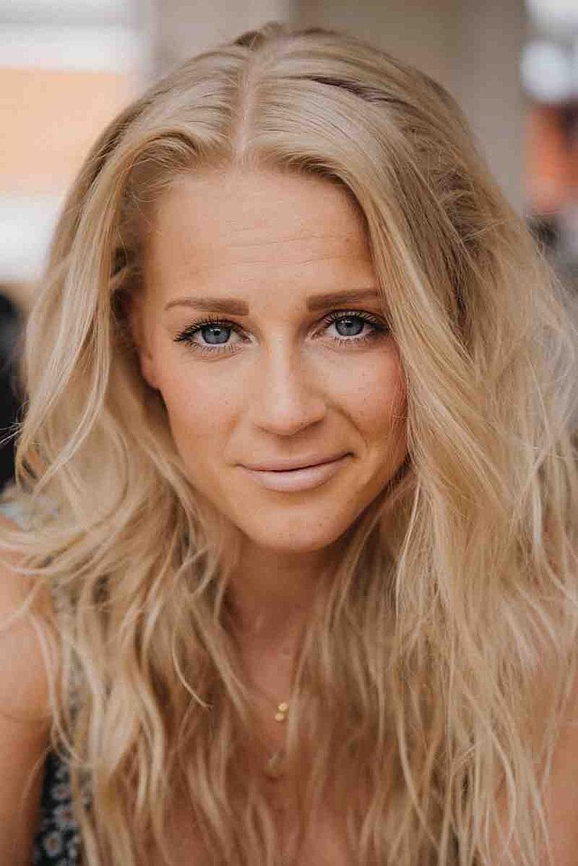 sm_Julia Lindholm Pressebild klein.jpg